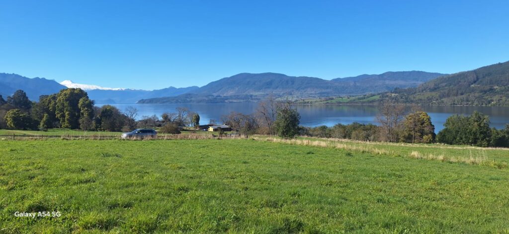 Parcelas 5000 m2 condominio orilla de lago